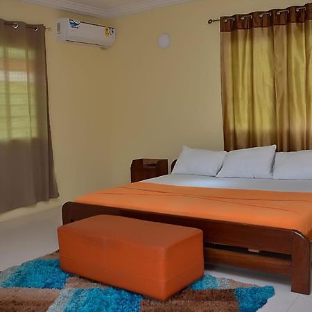 Hotel Loreto Cape Coast Eksteriør billede