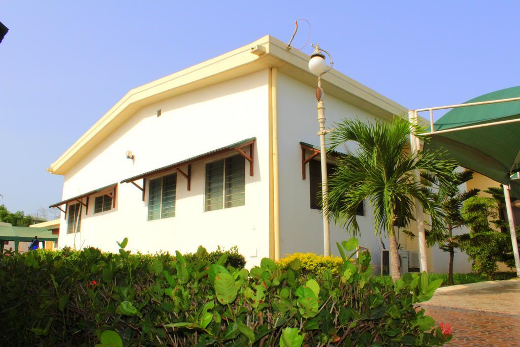 Hotel Loreto Cape Coast Eksteriør billede