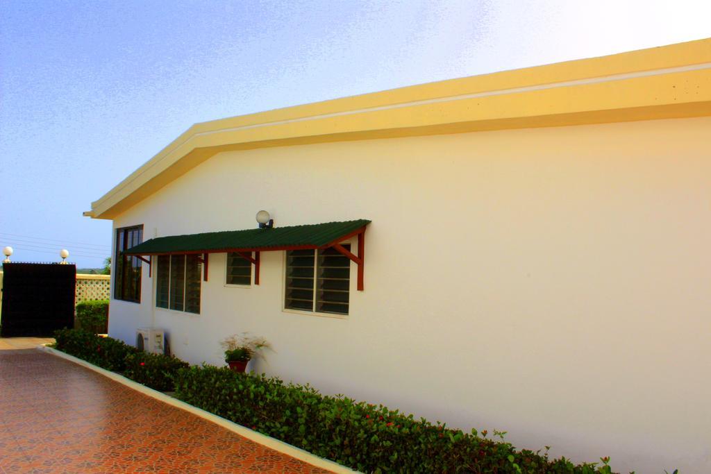 Hotel Loreto Cape Coast Eksteriør billede
